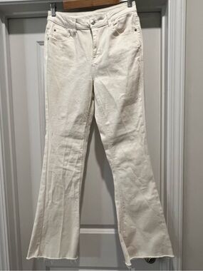 Good Hart Women's Size 8 Off-White High-Rise Flare Jeans